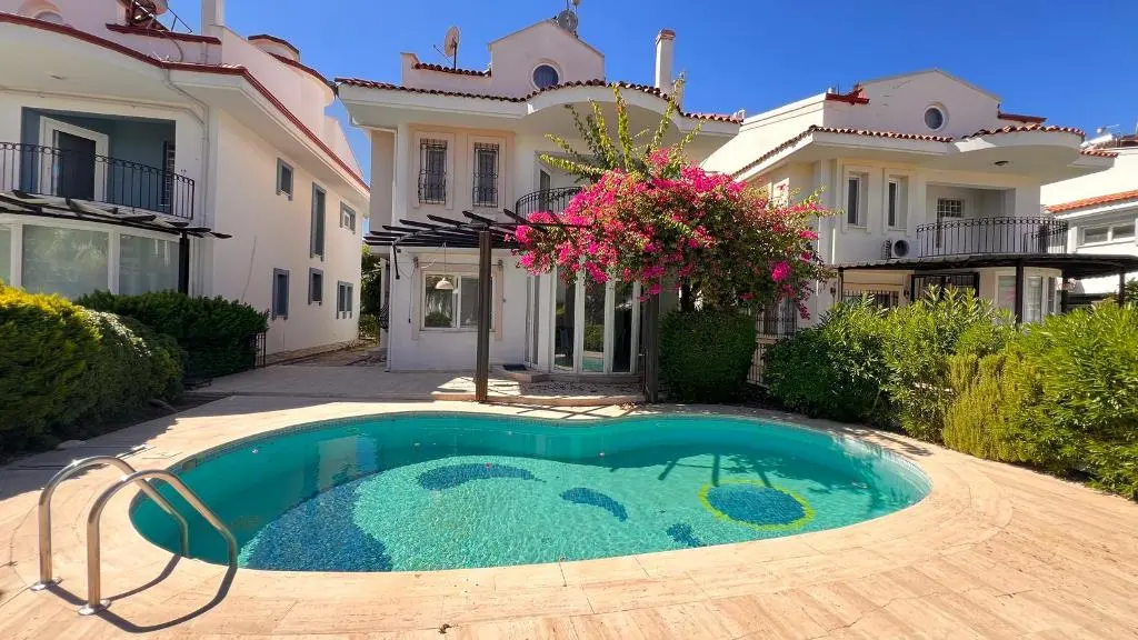 Home in Calis